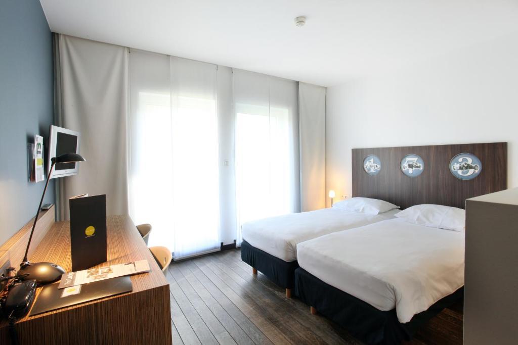 Hotel De Pits Heusden-Zolder Rum bild